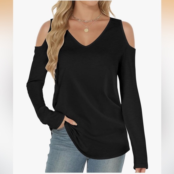 Tops - 🆕 Cold-Shoulder V-Neck Long Sleeve Top - Black